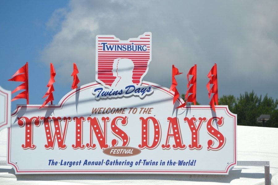 Visit the Twins Days Festival Twiniversity