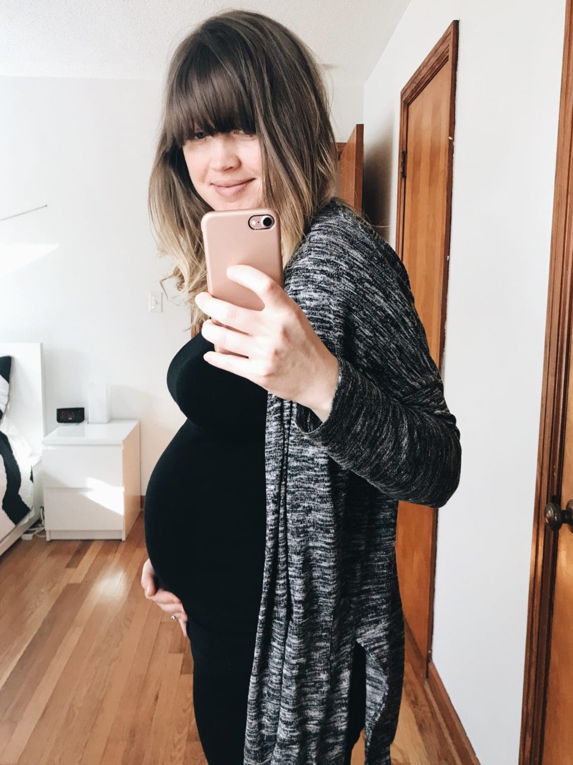 16 Weeks Pregnant With Twins: Tips, Advice & How To Prep - Twiniversity