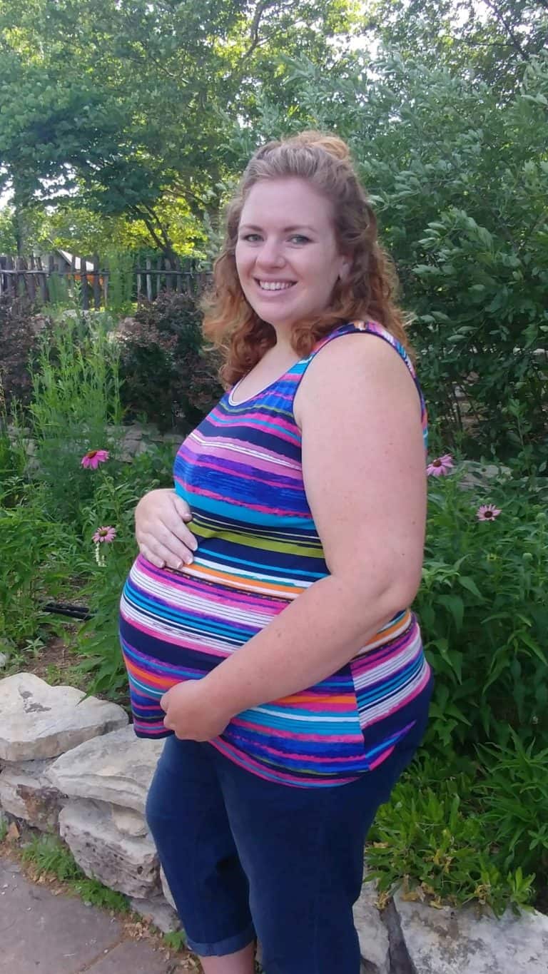 32 Weeks Pregnant with Twins: Tips, Advice & How to Prep - Twiniversity