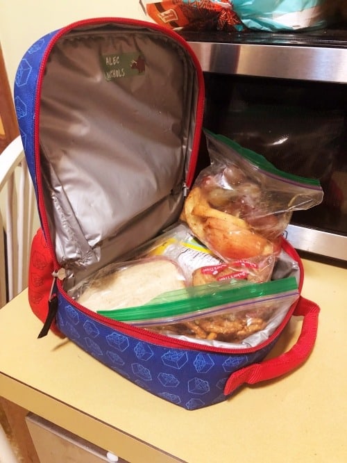 Moms are now packing insanely elaborate school lunches