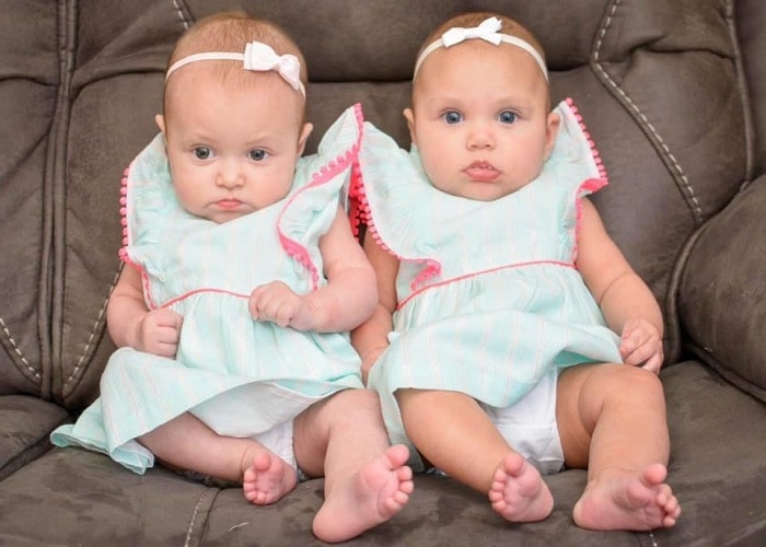 The First Year With Twins Week 15 And 16 Twiniversity